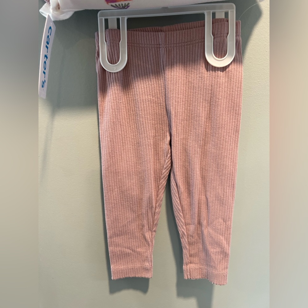Carter’s Baby Girl Hot Air Balloon Bodysuit 3 Piece Set NWT - Picture 5 of 9